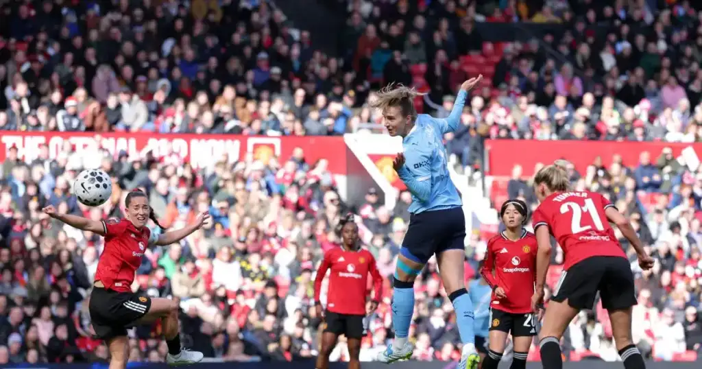 Miedema's Old Trafford Brace: The Truth Nobody's Telling