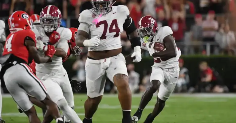 7 Sacks: Chiefs Must Draft LT to Save Mahomes