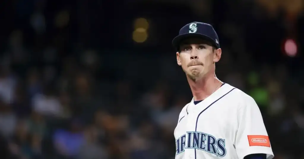 Analytics declared Mariners' 6-4 loss to A's.