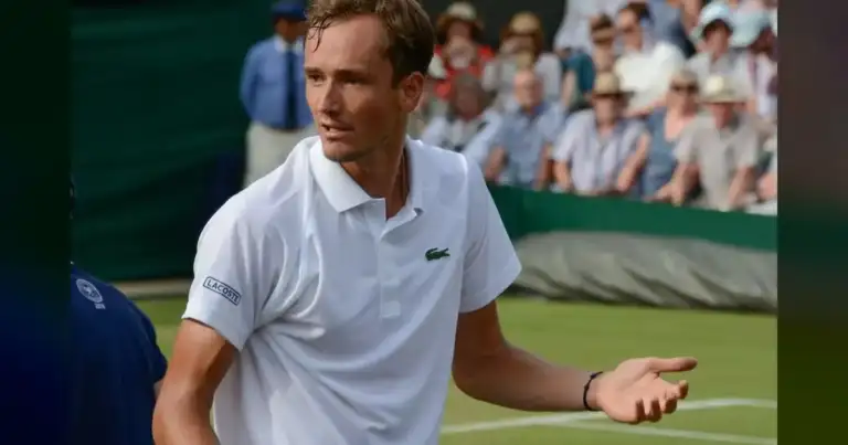 Daniil Medvedev’s First Double Bagel Loss Sparks Racket-Smashing Meltdown