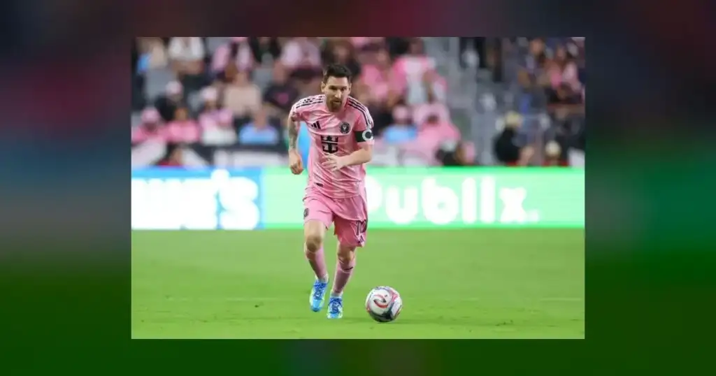 Reddit: "Manufactured Messi worship.