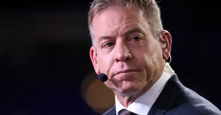 Troy Aikman: This whole arrangement stinks of collusion
