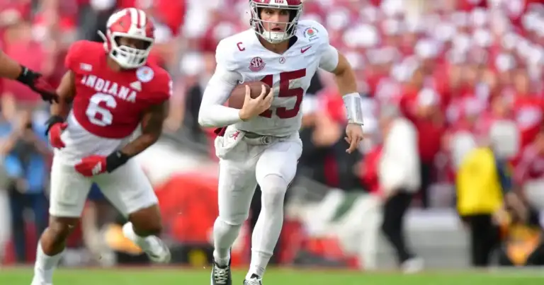 Pittsburgh media: QB trade talk is click-bait fantasy.