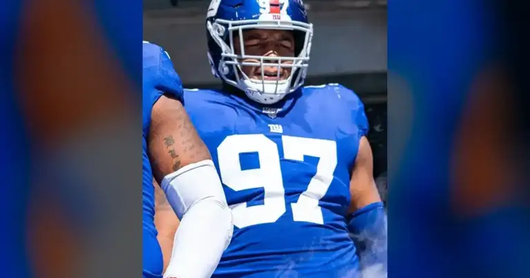 0.5 Sacks, $30M Demand: Giants Ready to Trade Lawrence