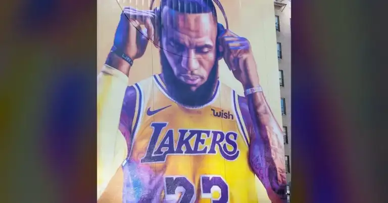 LeBron's Lakers deliver dagger to Rockets in OT