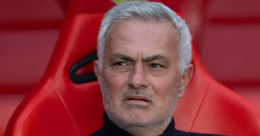 Newcastle: Mourinho Inevitable as Howe's Reign Crumbles