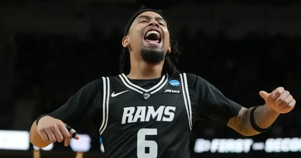 Terrence Hill Jr. just ignited Tennessee's backcourt battle.