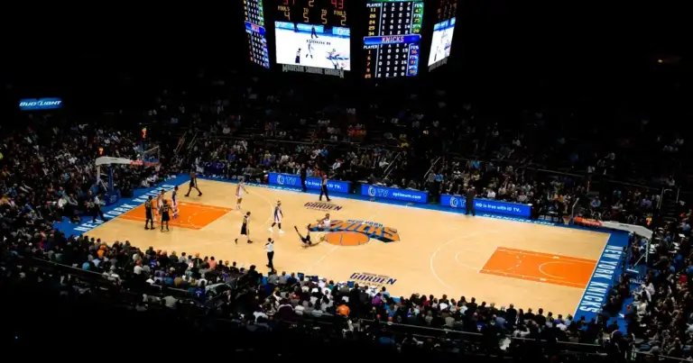 Knicks delivered a 109-93 massacre to Cavs at MSG.
