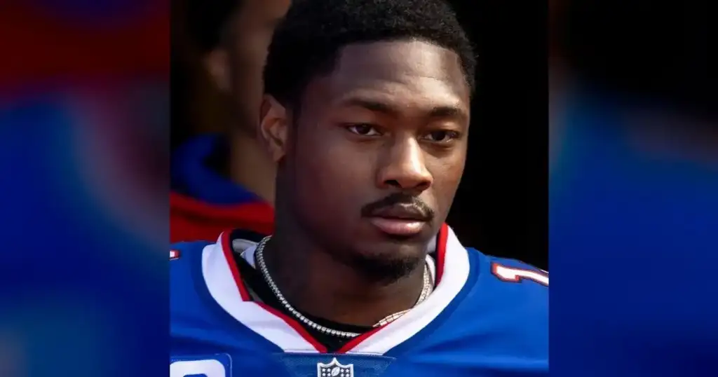 Texans cut Stefon Diggs. His free agency is a minefield.