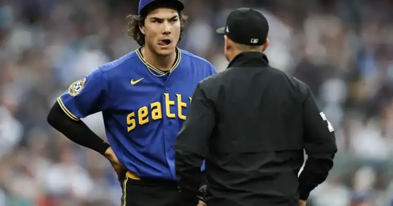 Woo shelled for 6 ER, M's lose to Royals 7-6