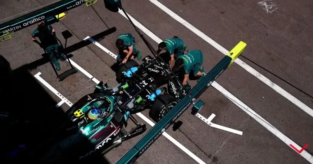 Alonso's Canada Crash: Aston Martin's Season In Jeopardy