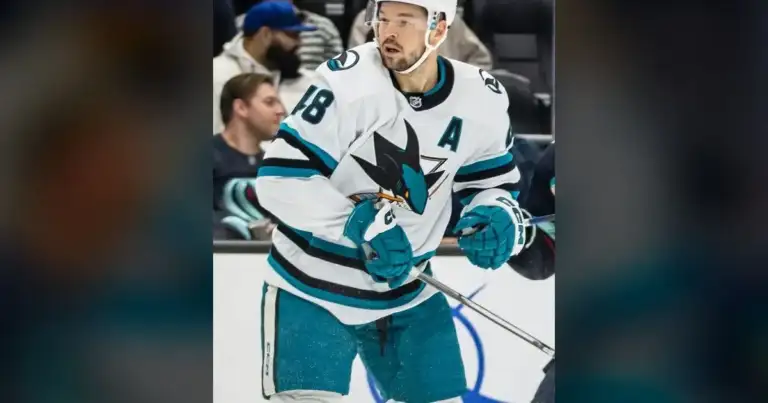 Tomas Hertl Stuns Avs in Game 1: Knights Win 4-3