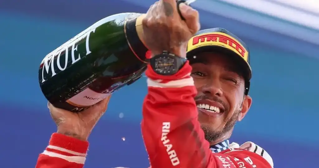 Lewis Hamilton: Fans "rescued me" after brutal 2025 F1.
