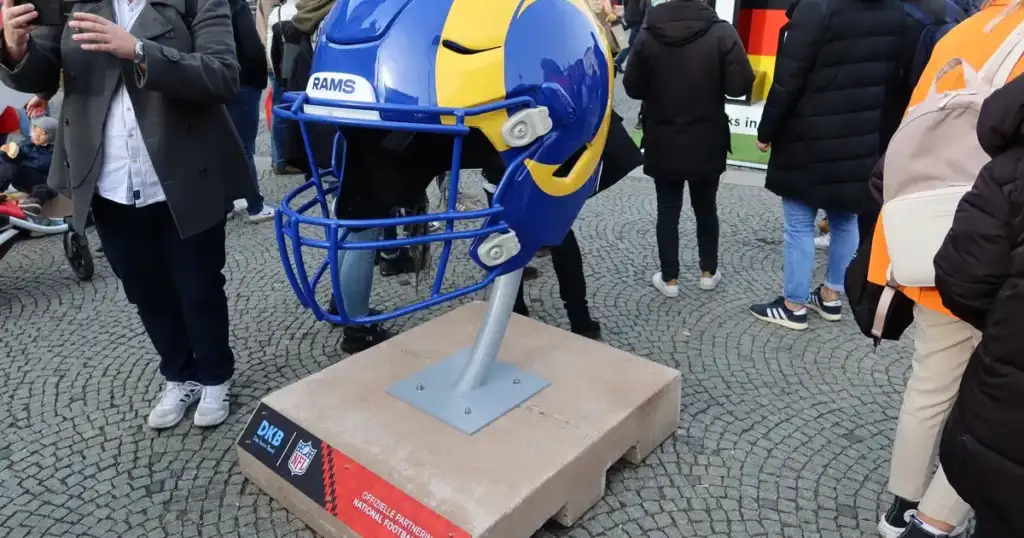 YouTube Pulls NFL Deal After Netflix Grabs Australia Game