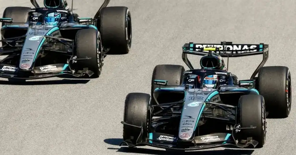 Wolff: "Software anomaly hit Russell harder than Antonelli"`
