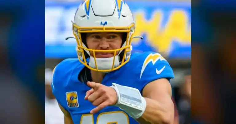 Justin Herbert Better Get 2 Rings After Beer Engagement